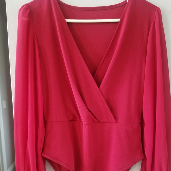 Red bodysuit. - Picture 3 of 4